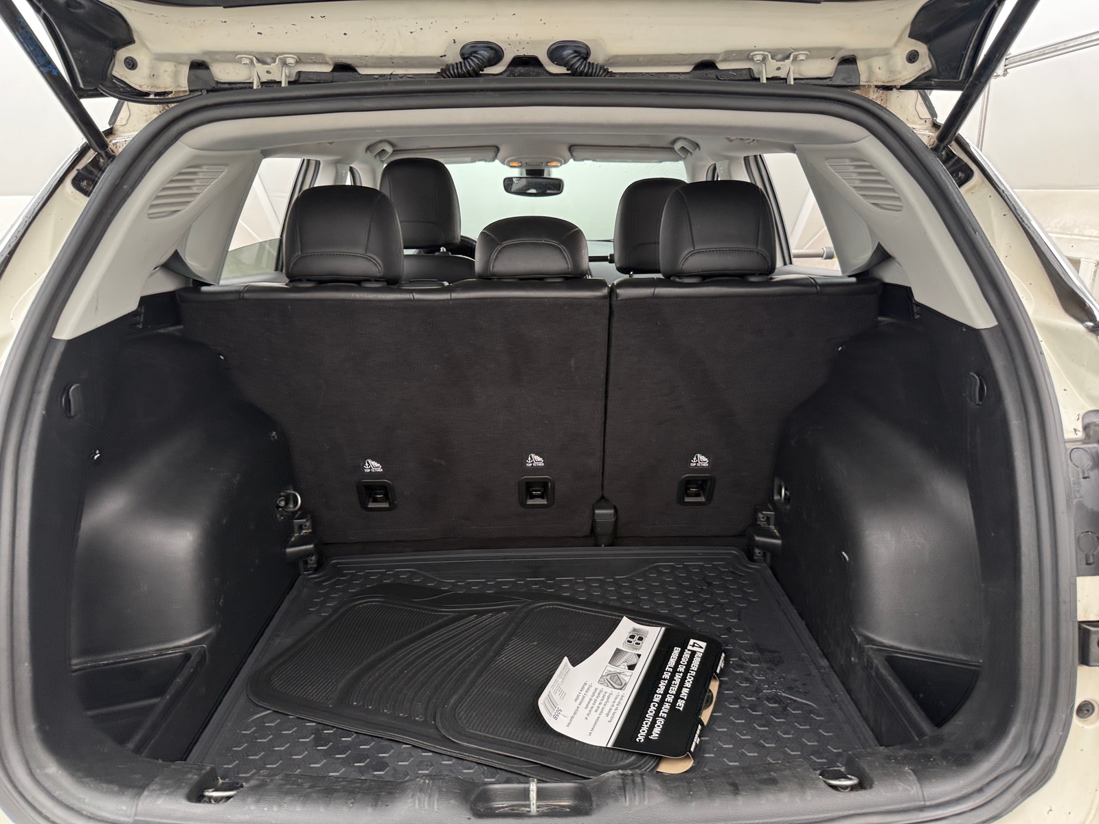 Thumbnail: 2018 Jeep Compass - 6