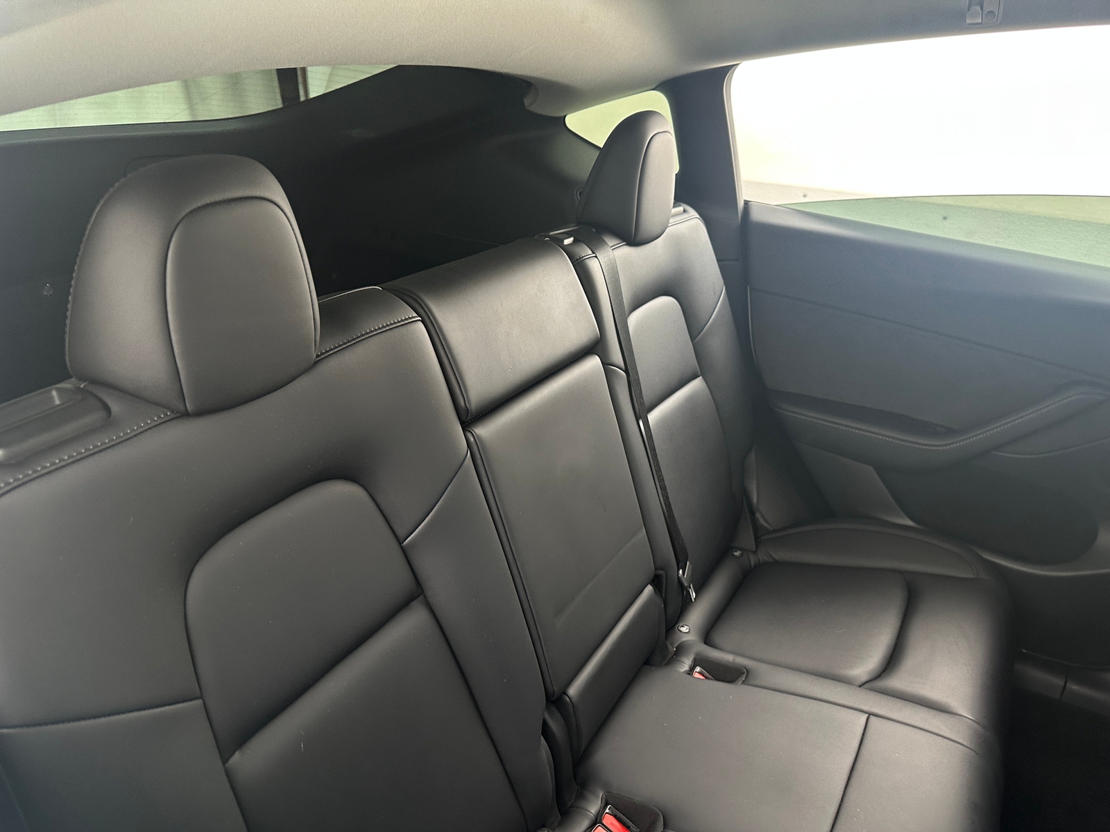 Thumbnail: 2022 Tesla Model Y - 5