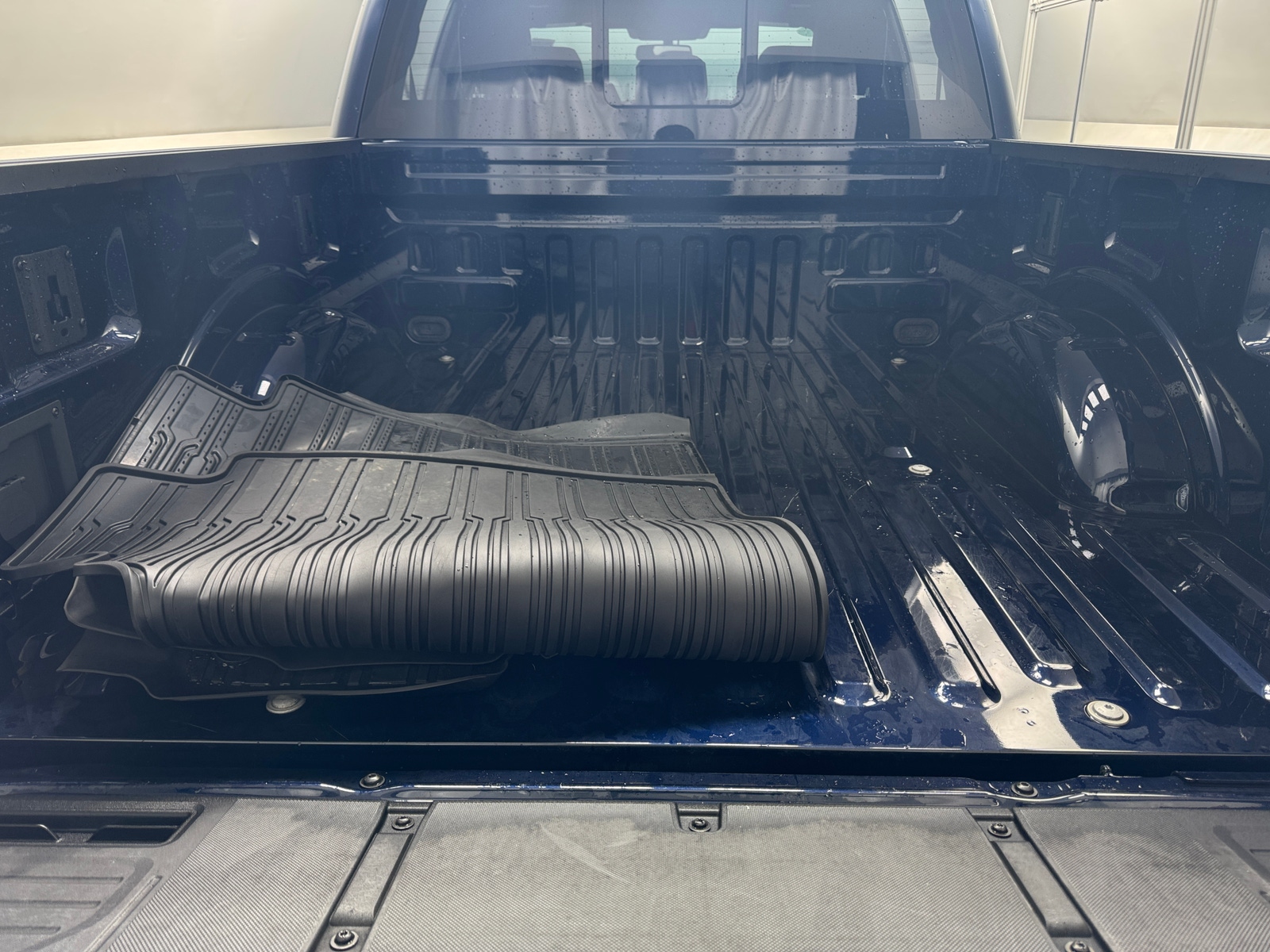 Thumbnail: 2023 Ford Econoline - 6