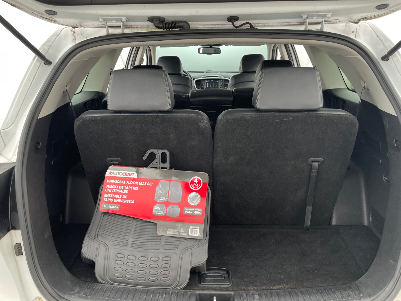 Thumbnail: 2017 Kia Sorento - 7