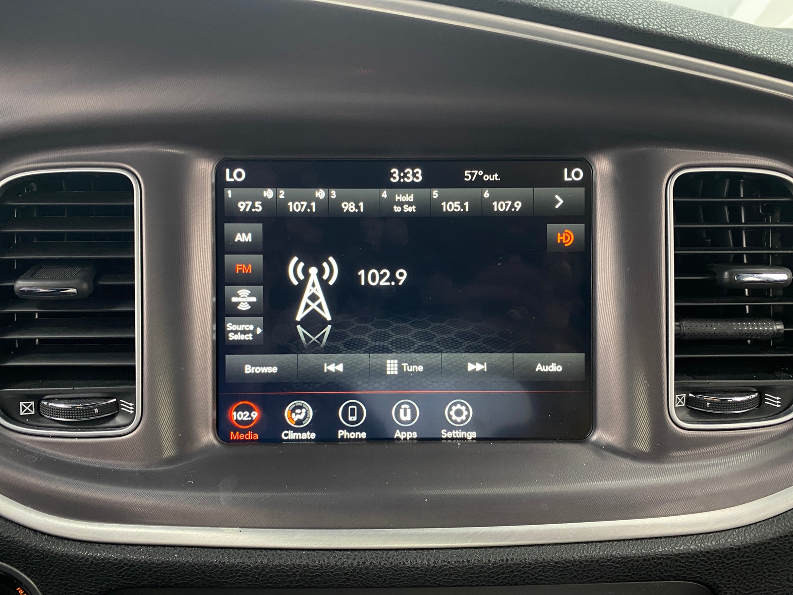 Thumbnail: 2022 Dodge Charger - 4