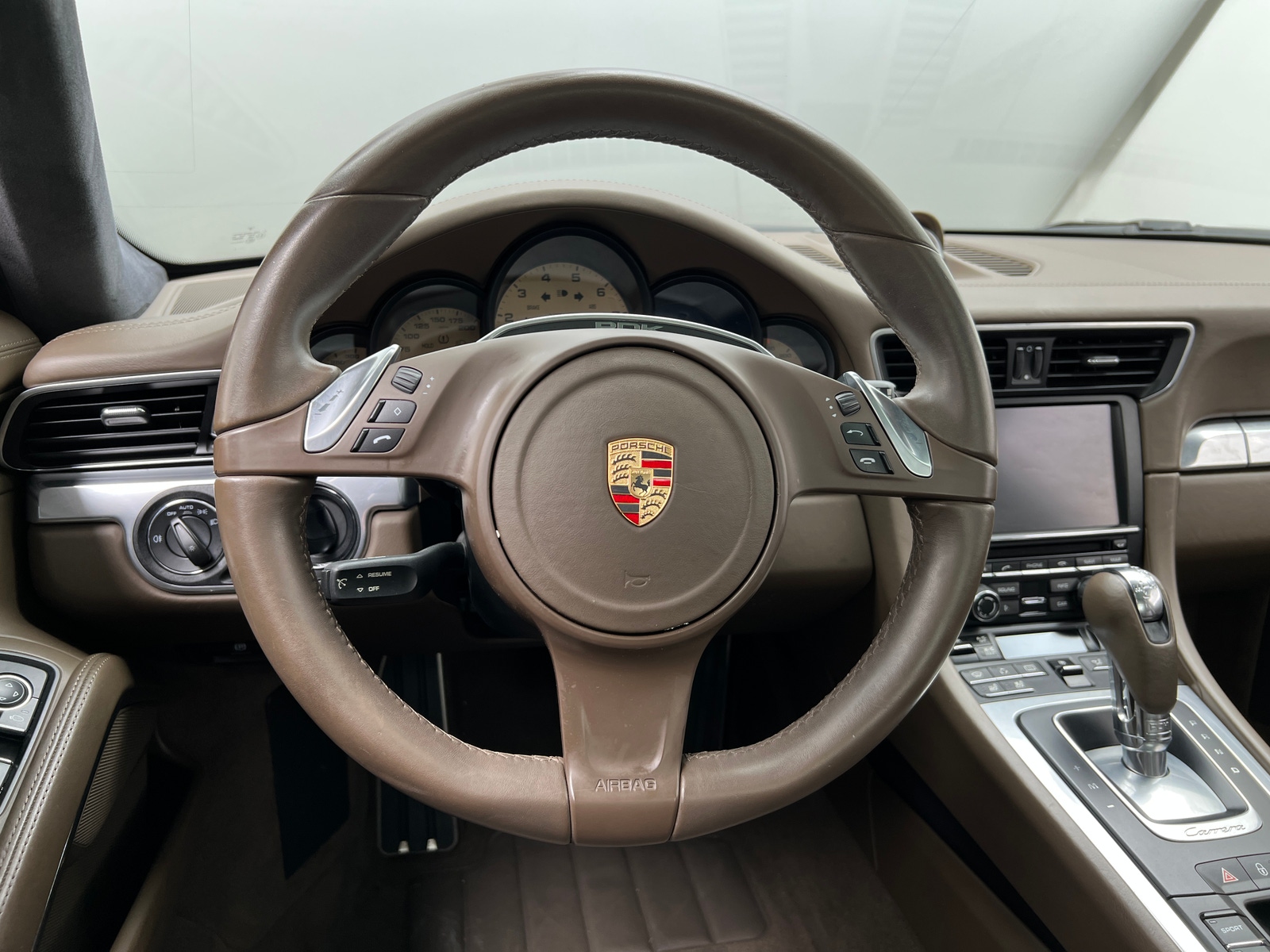 Thumbnail: 2013 Porsche 911 - 3