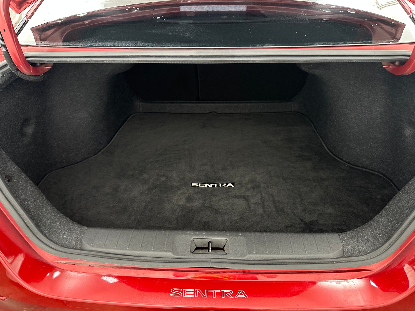 Thumbnail: 2021 Nissan Sentra - 7