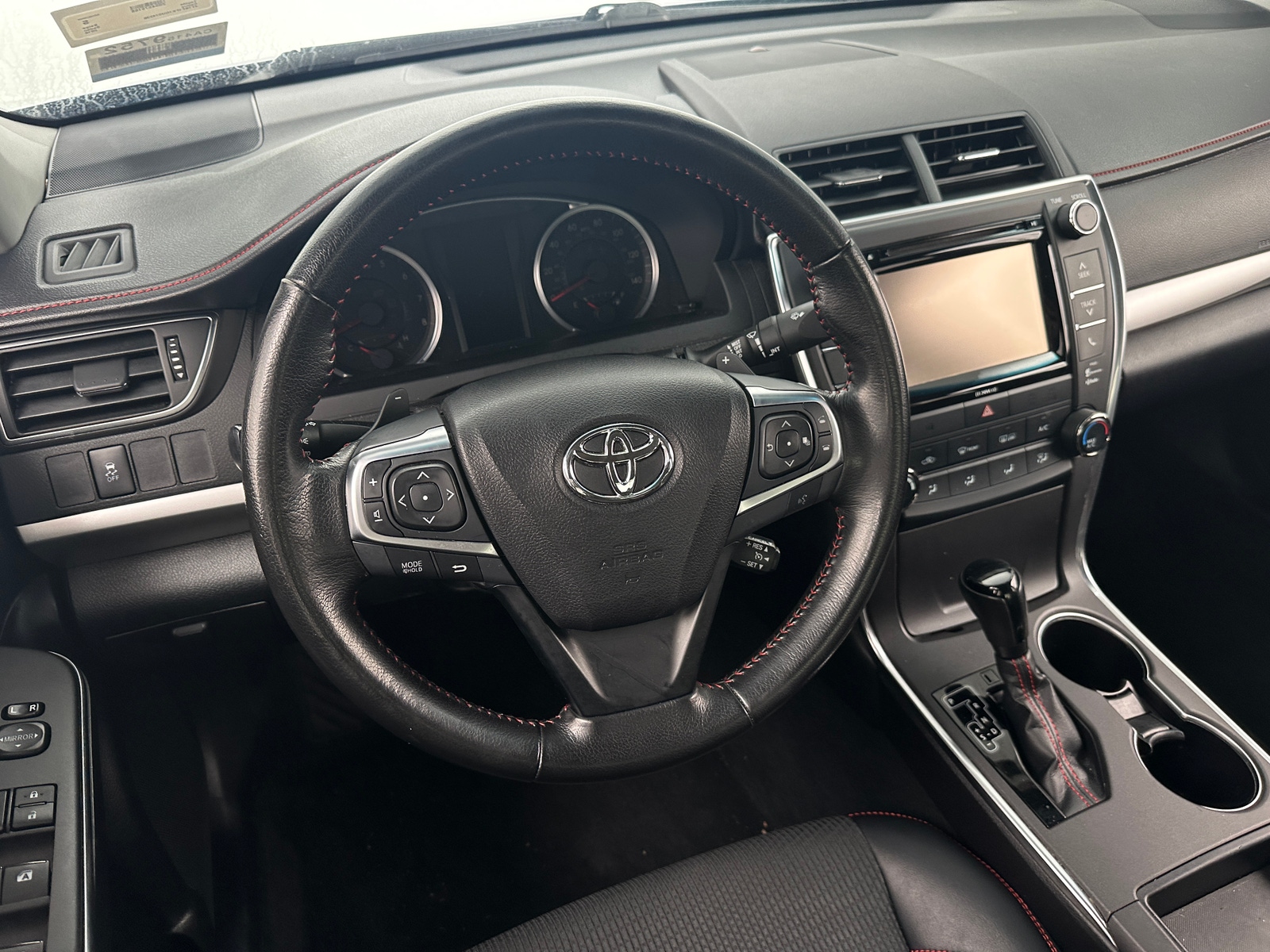 Thumbnail: 2016 Toyota Camry - 5