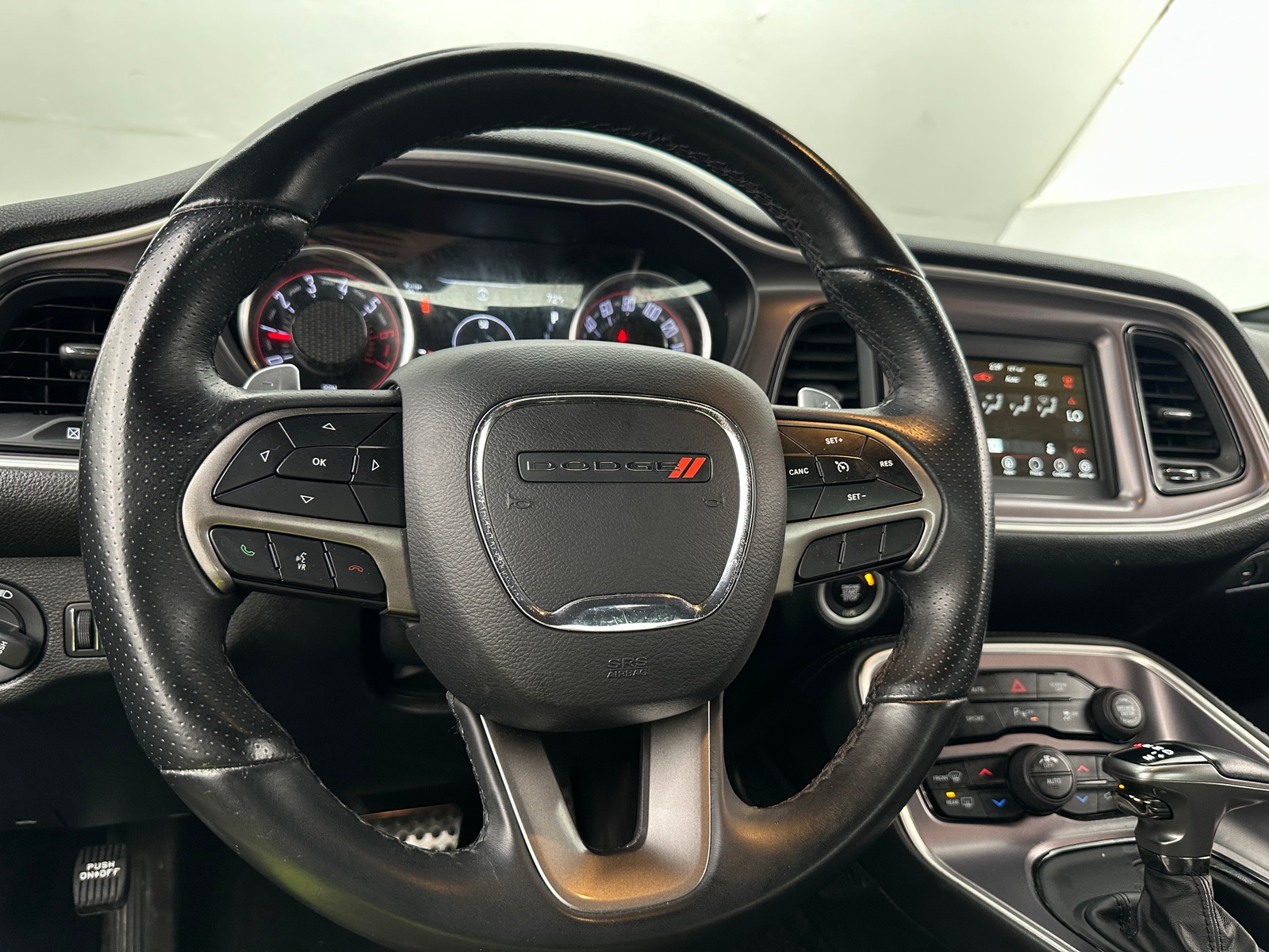 Thumbnail: 2019 Dodge Challenger - 4