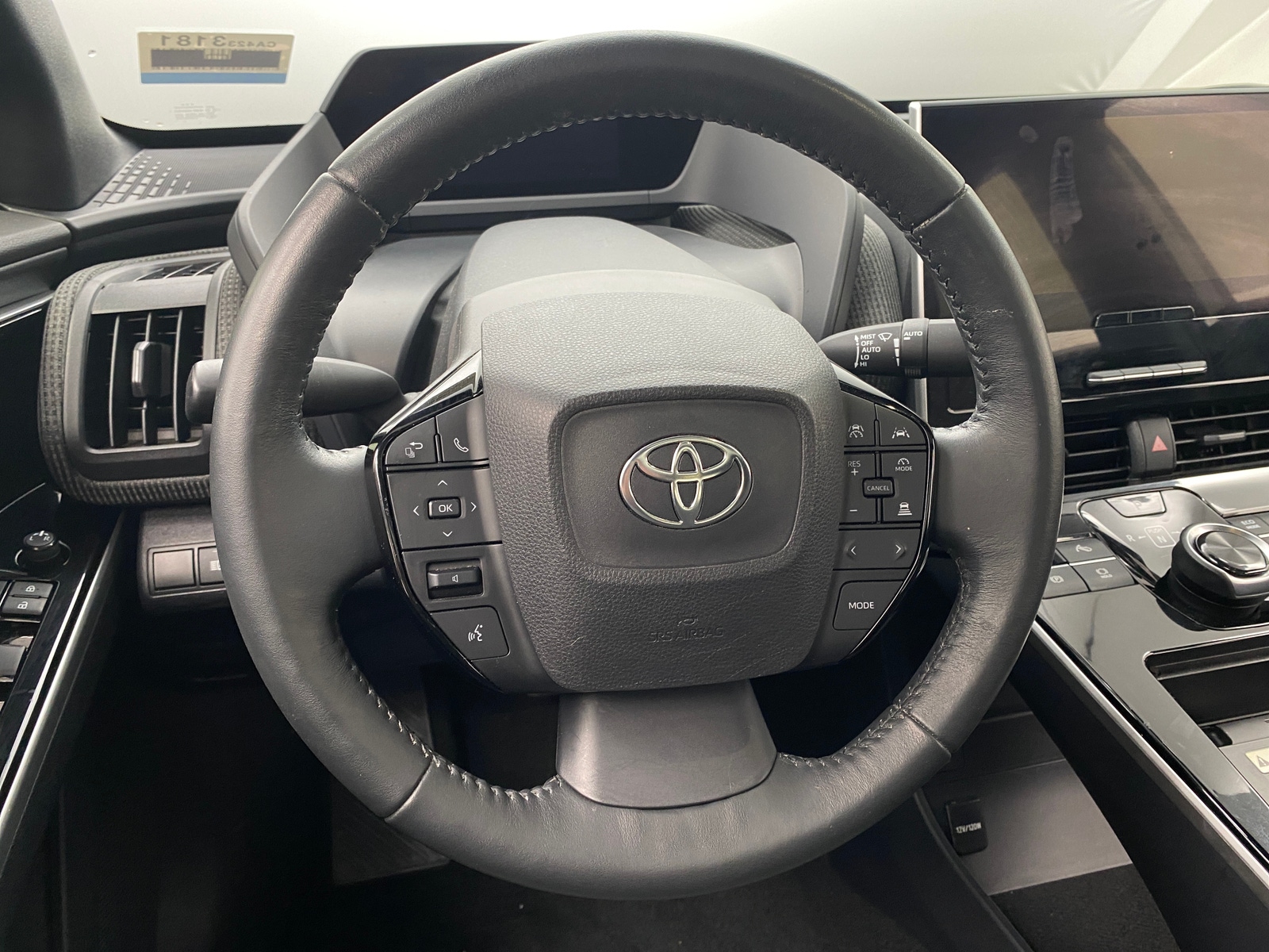 Thumbnail: 2024 Toyota bZ4X - 5