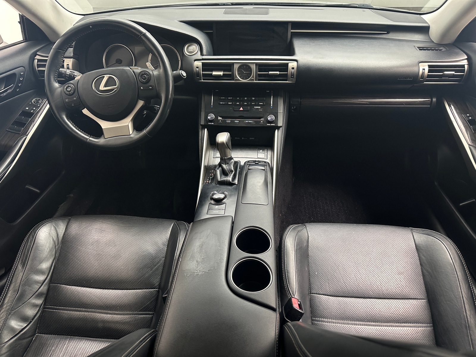 Thumbnail: 2014 Lexus IS - 2