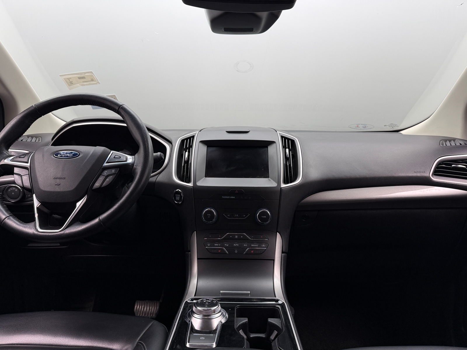 Thumbnail: 2019 Ford Edge - 3