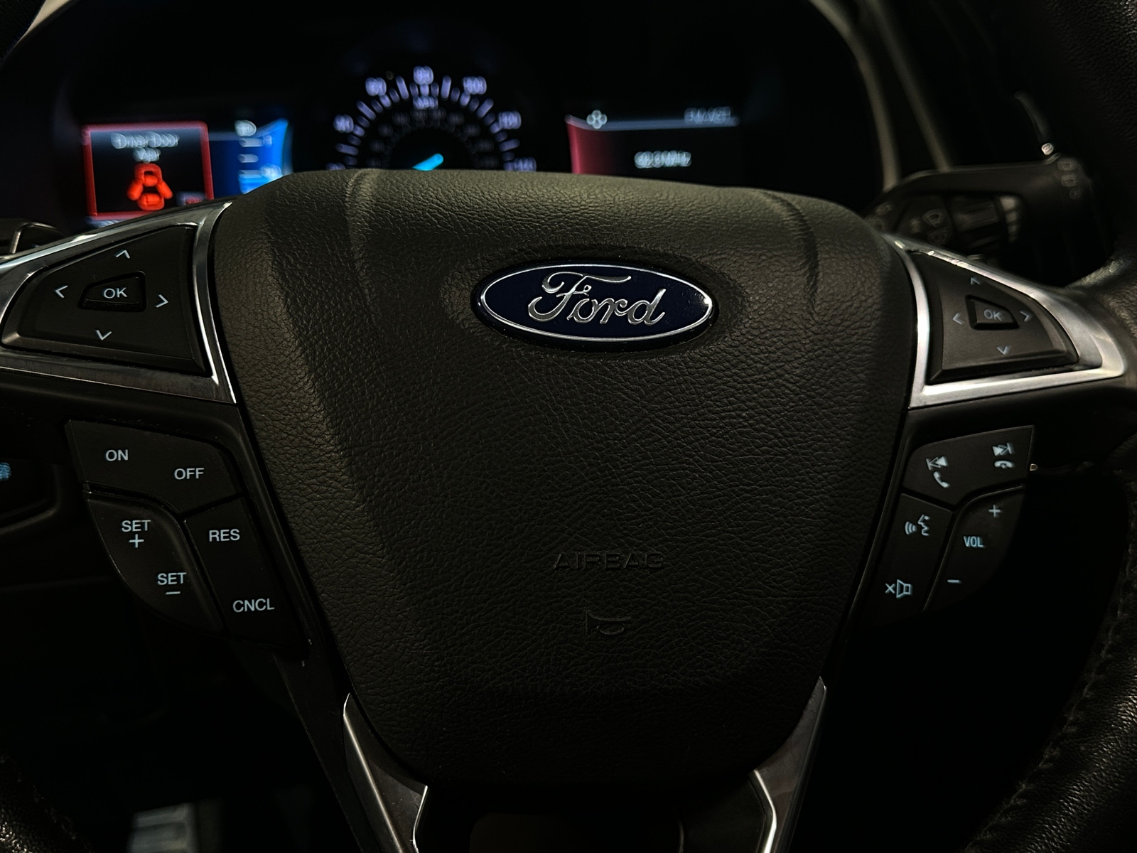 Thumbnail: 2019 Ford Edge - 5