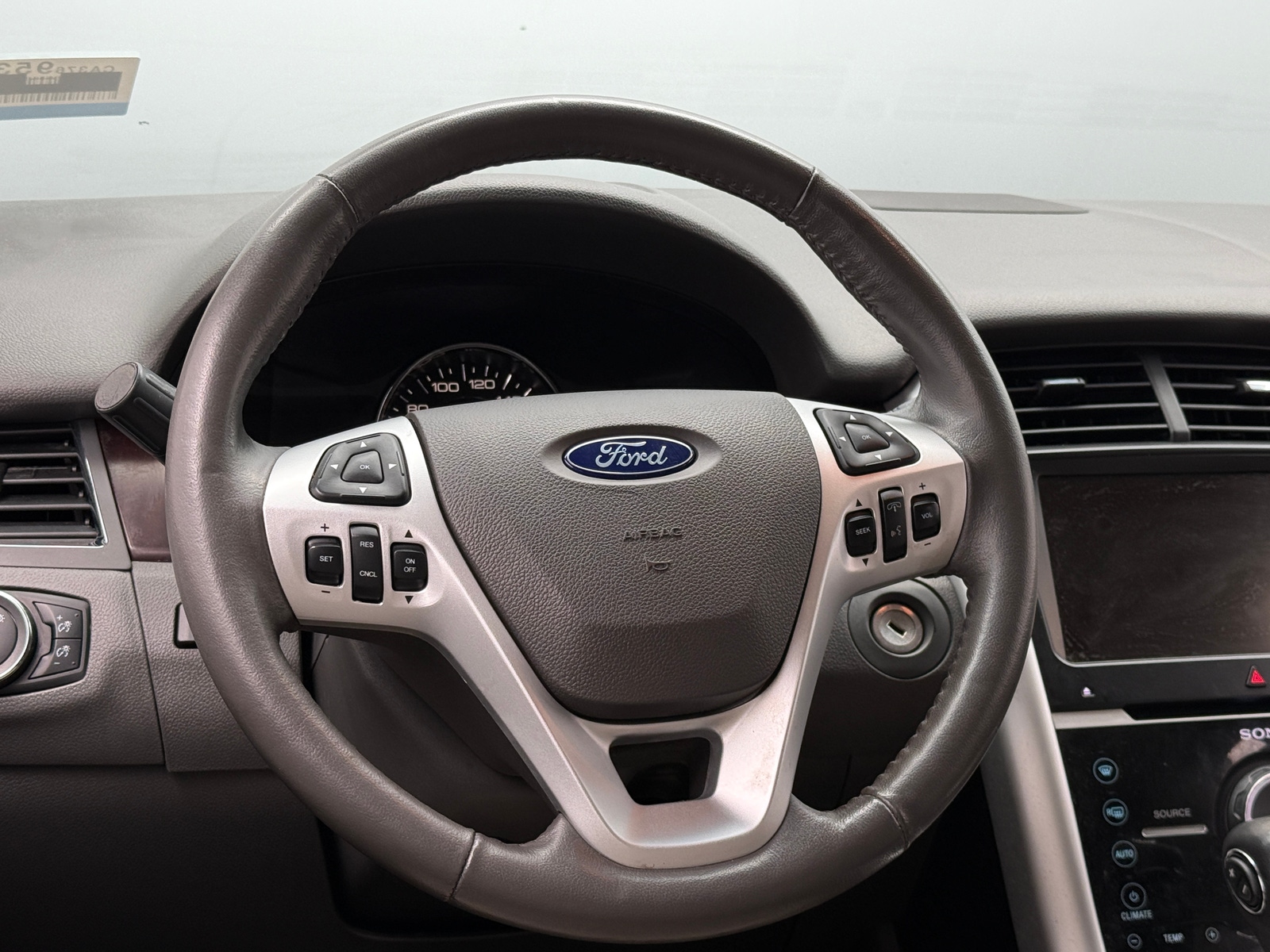 Thumbnail: 2013 Ford Edge - 4