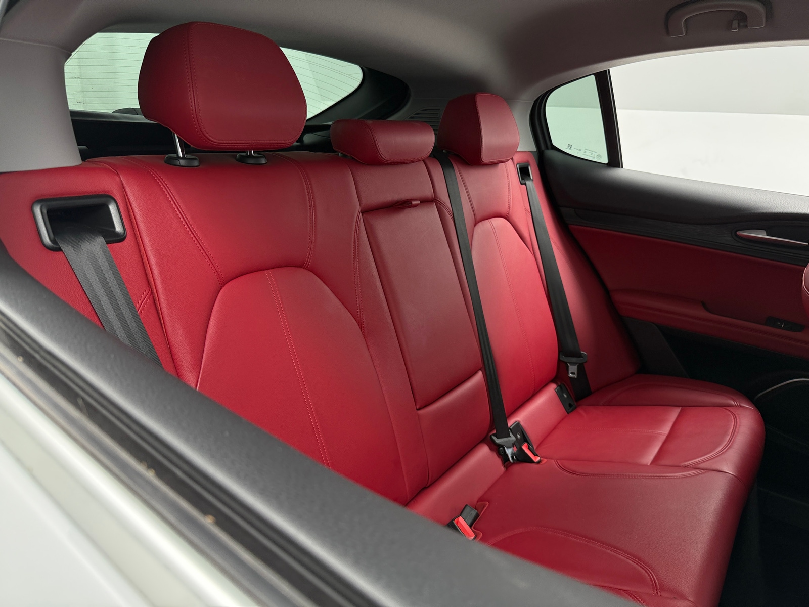 Thumbnail: 2020 Alfa Romeo Stelvio - 5