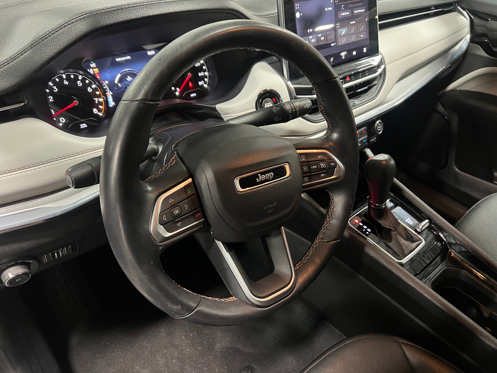 Thumbnail: 2022 Jeep Compass - 4