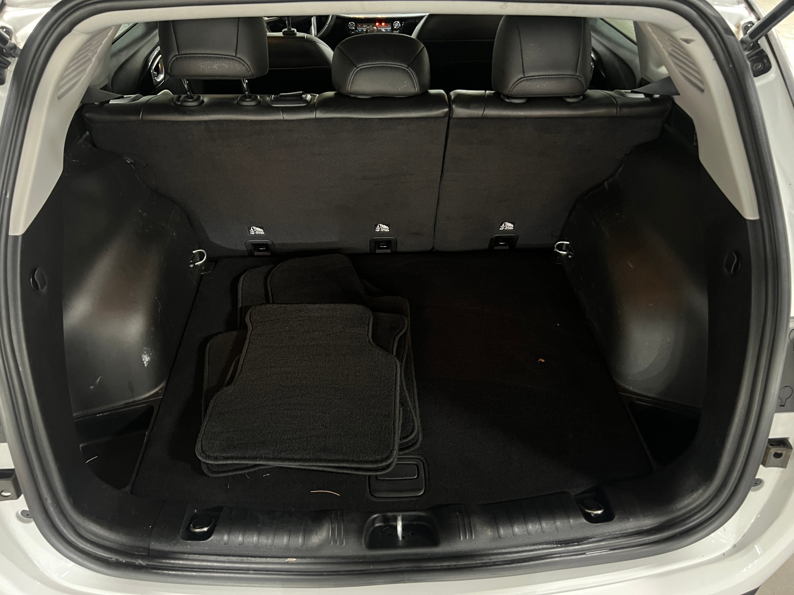Thumbnail: 2022 Jeep Compass - 6