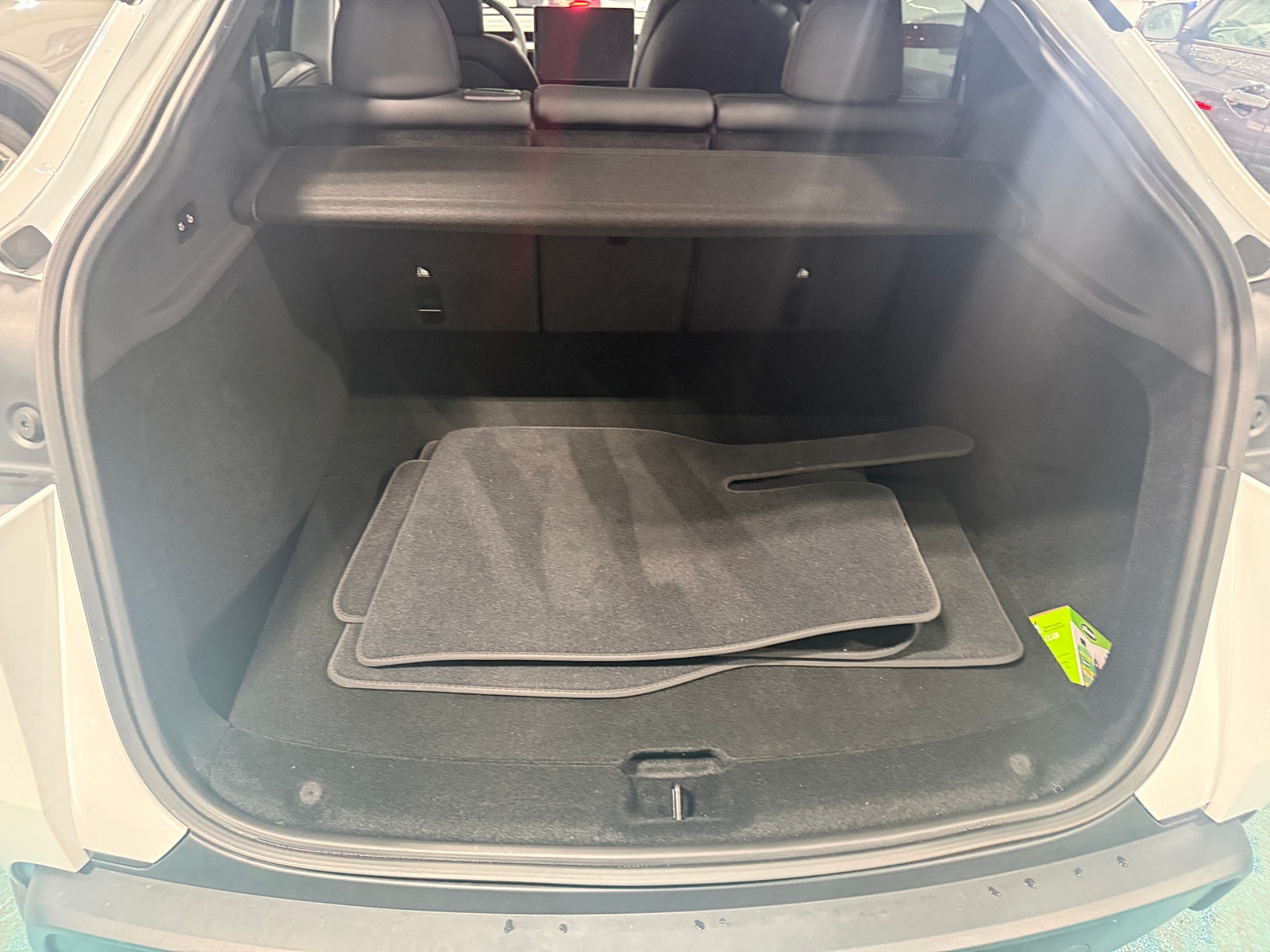 Thumbnail: 2026 Tesla Model Y - 6