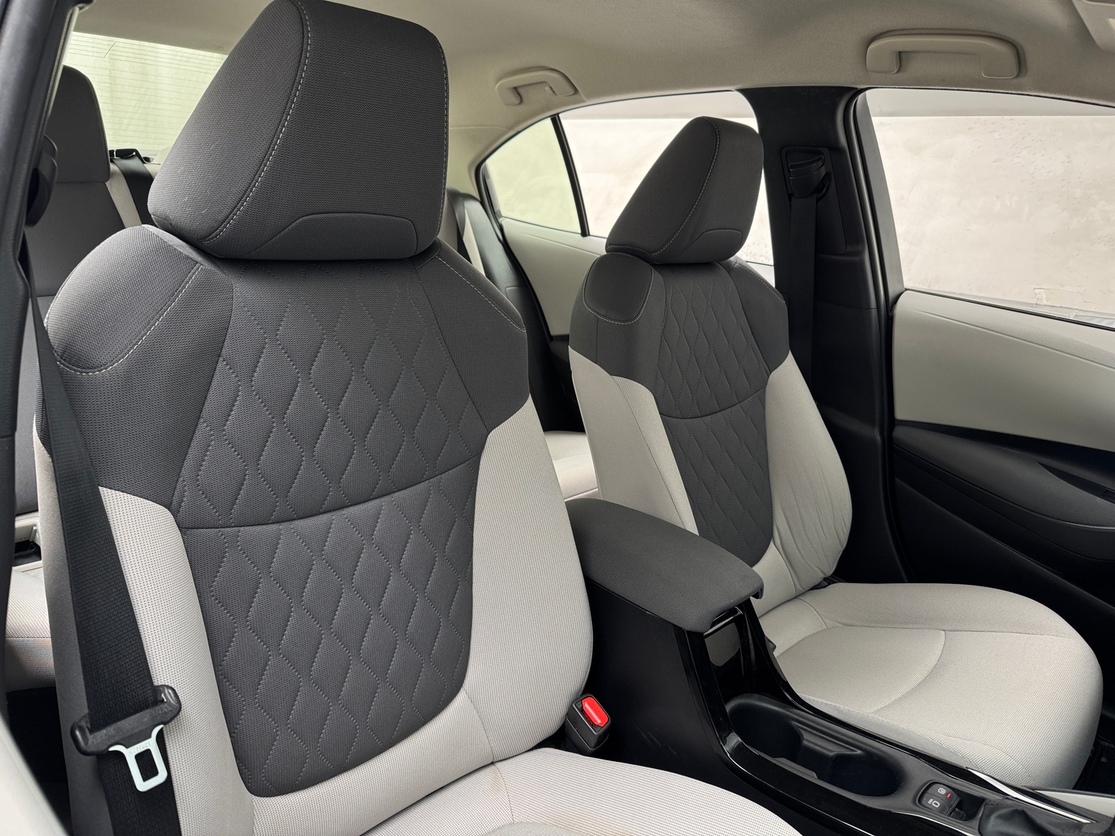 Thumbnail: 2022 Toyota Corolla - 2