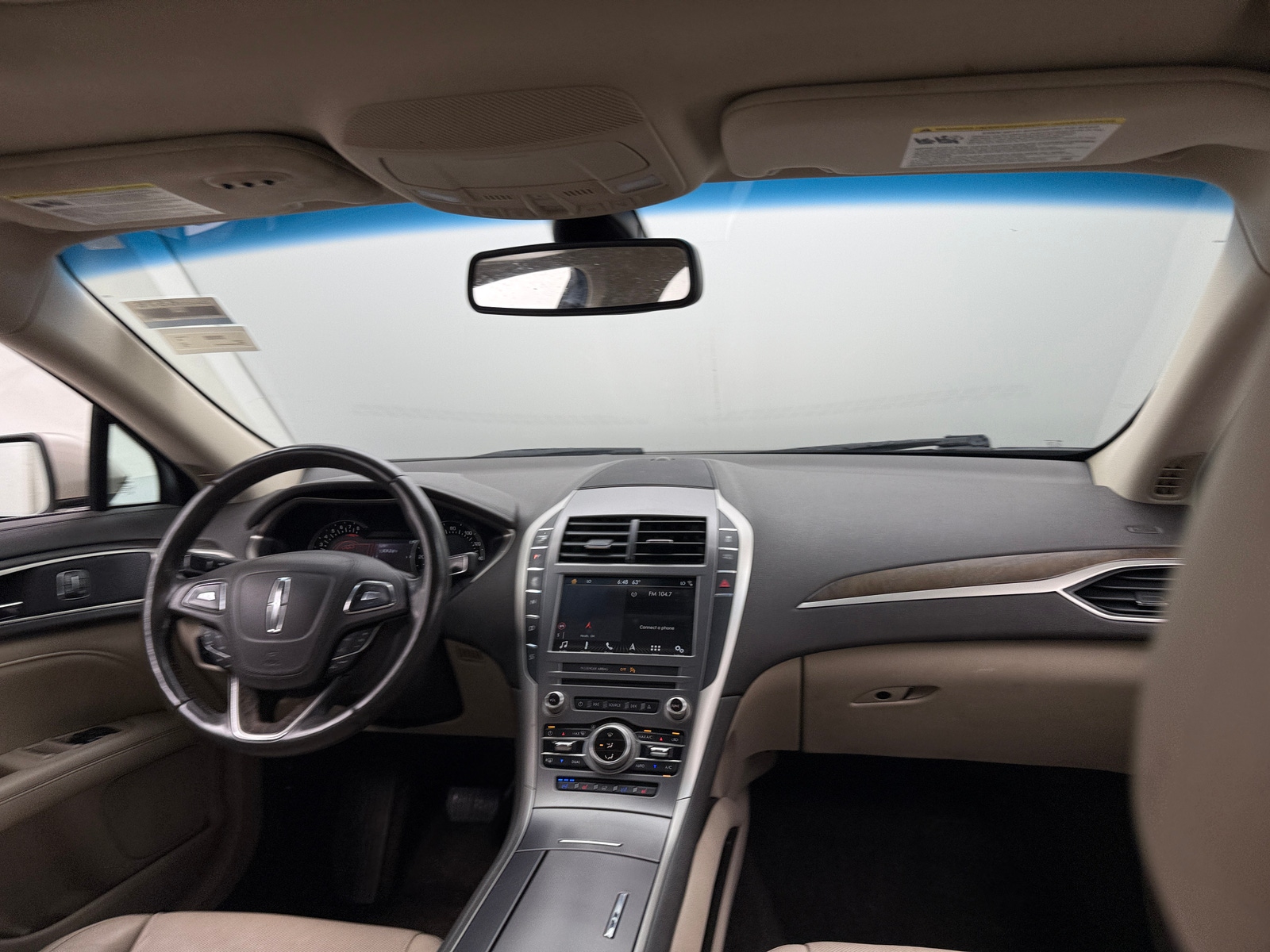 Thumbnail: 2017 Lincoln MKZ - 2