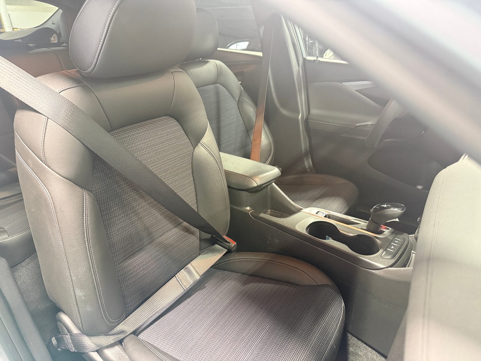 Thumbnail: 2025 Buick Envista - 2