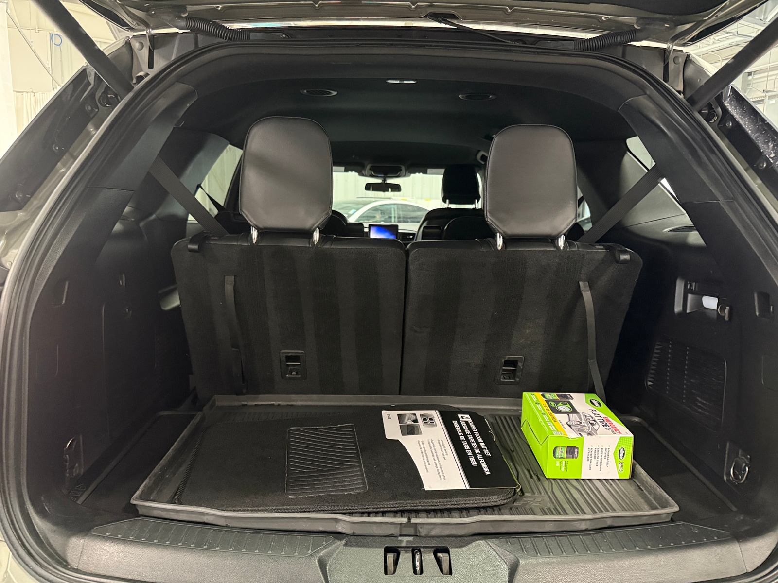 Thumbnail: 2020 Ford Explorer - 7