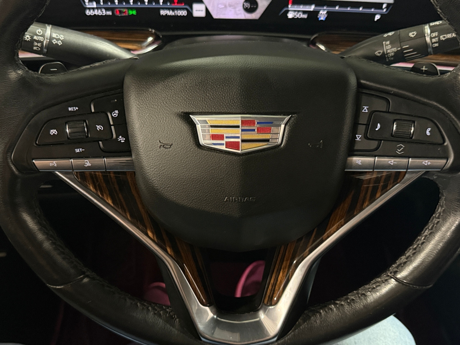 Thumbnail: 2021 Cadillac Escalade - 4