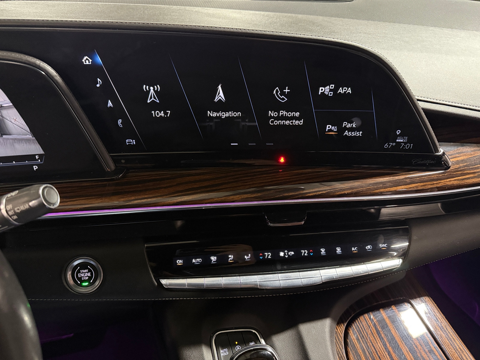 Thumbnail: 2021 Cadillac Escalade - 3