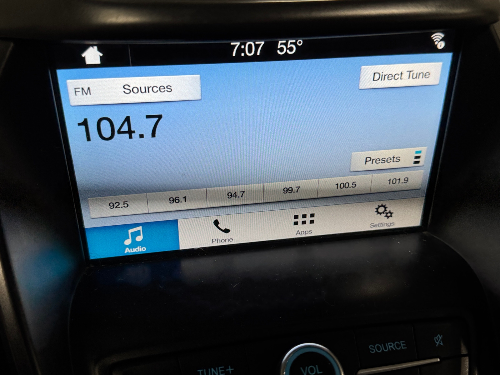 Thumbnail: 2019 Ford Escape - 4