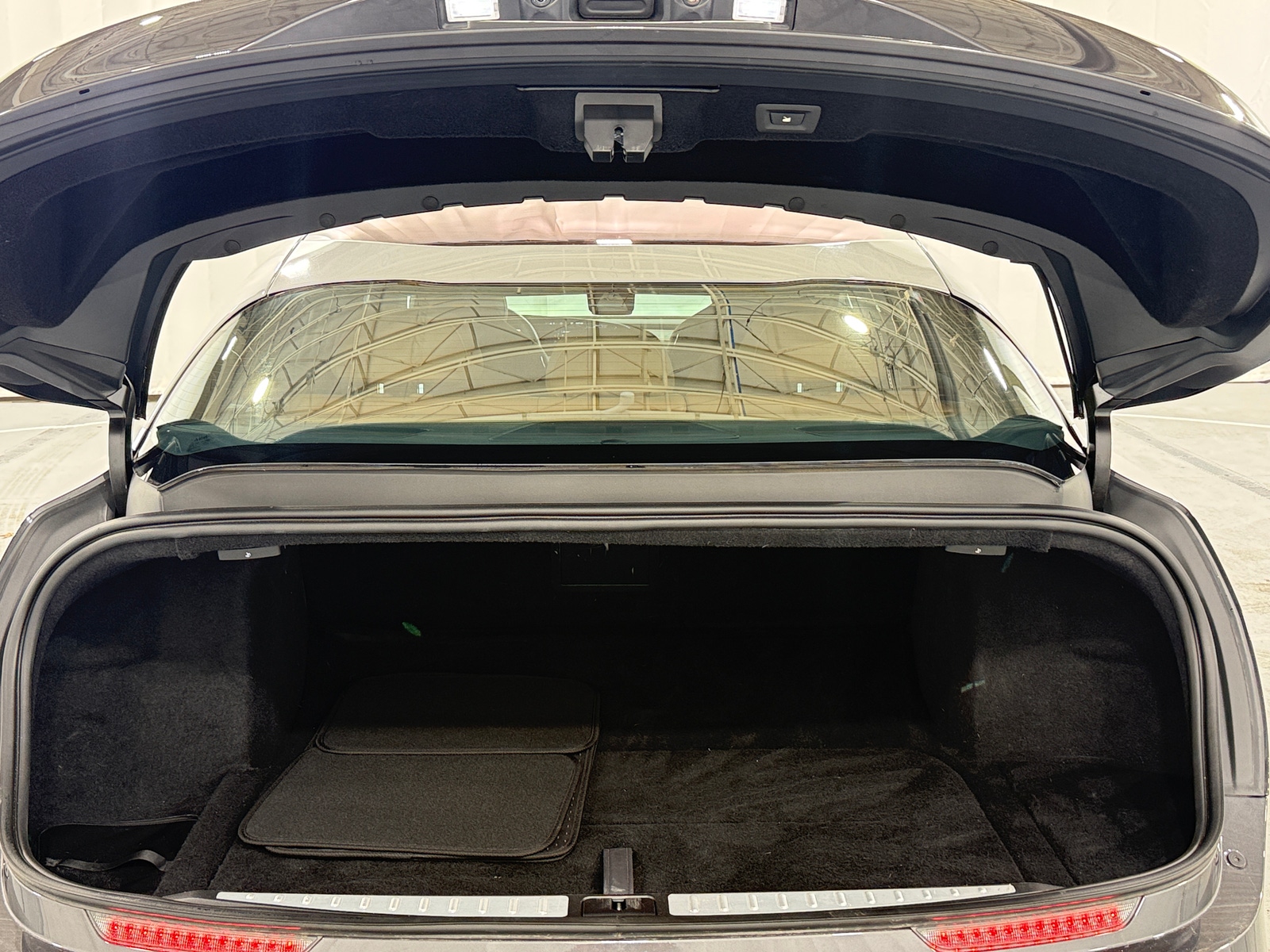 Thumbnail: 2023 Lucid Air - 6