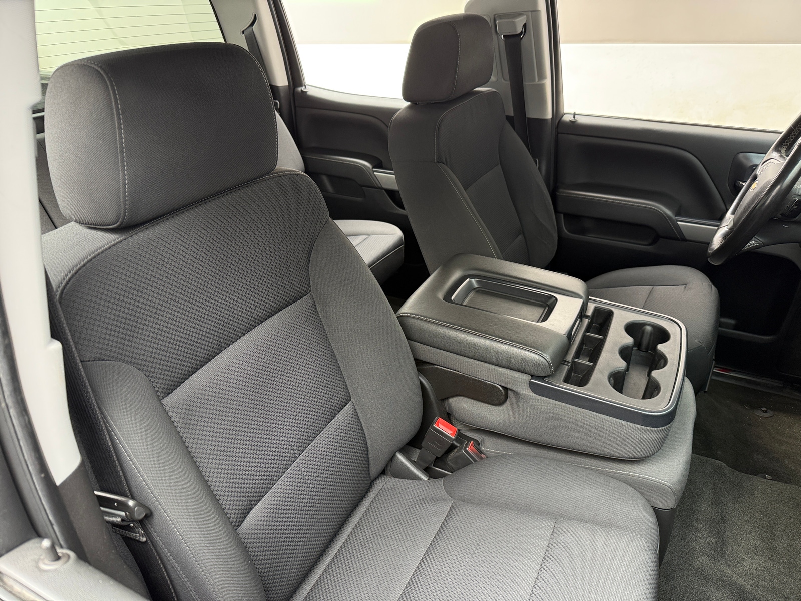 Thumbnail: 2018 Chevrolet Silverado 1500 - 2