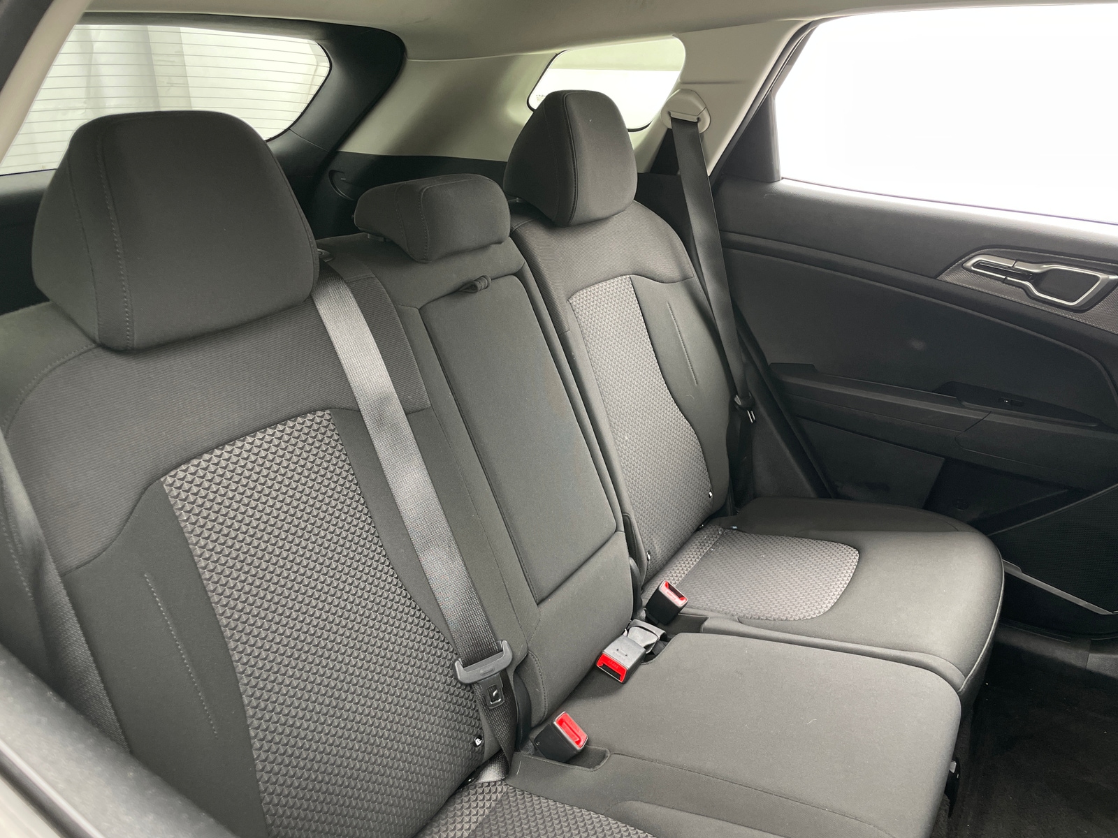 Thumbnail: 2025 Kia Sportage - 6