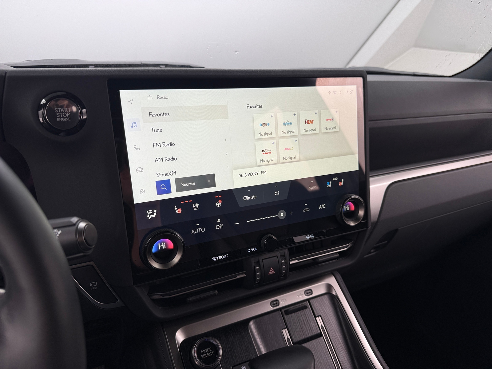 Thumbnail: 2024 Lexus GX - 3