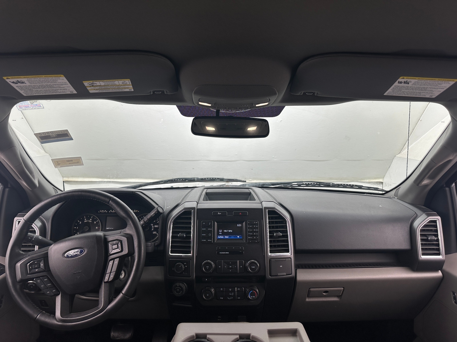 Thumbnail: 2017 Ford Econoline - 3