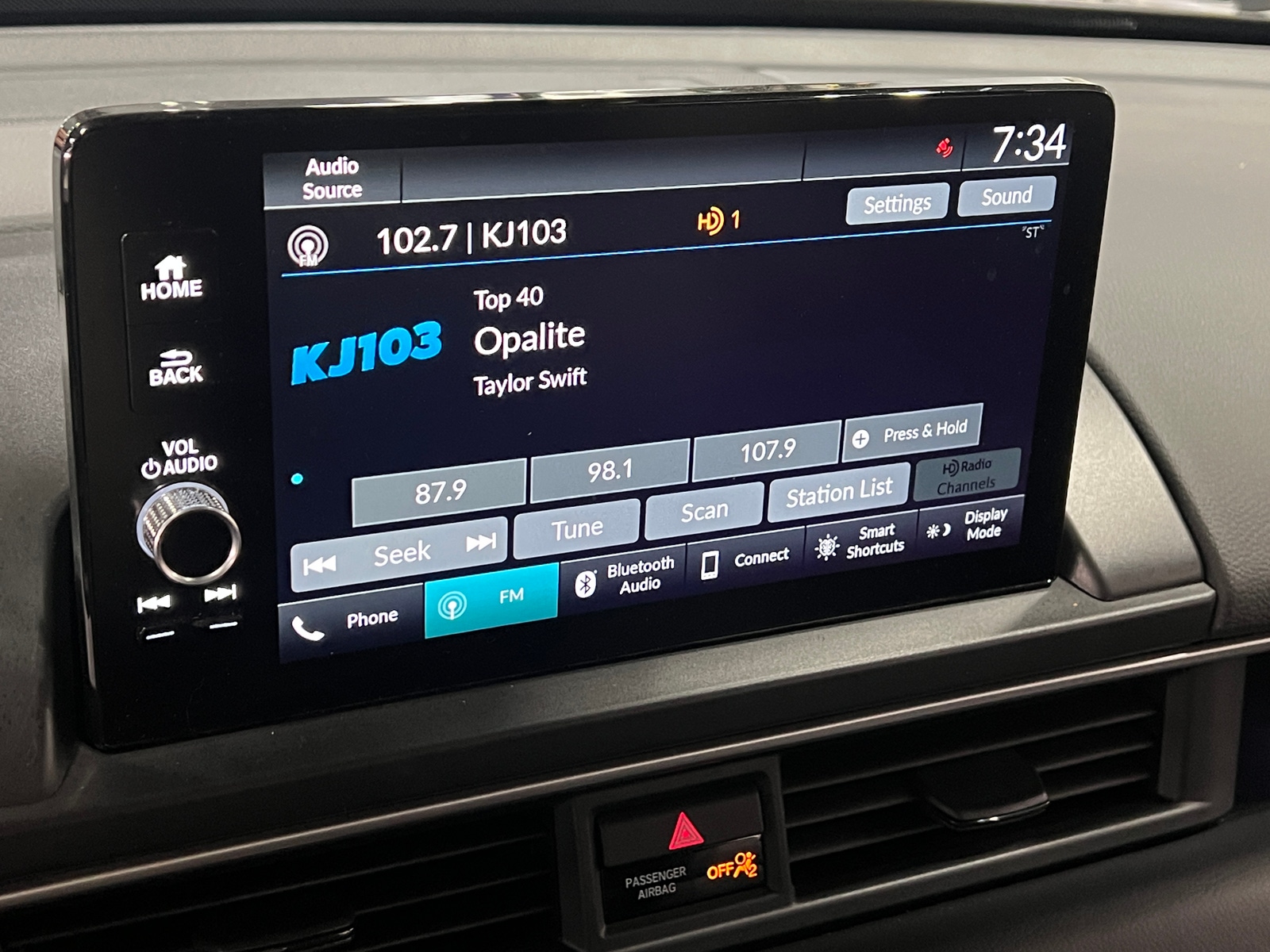 Thumbnail: 2024 Honda Pilot - 3