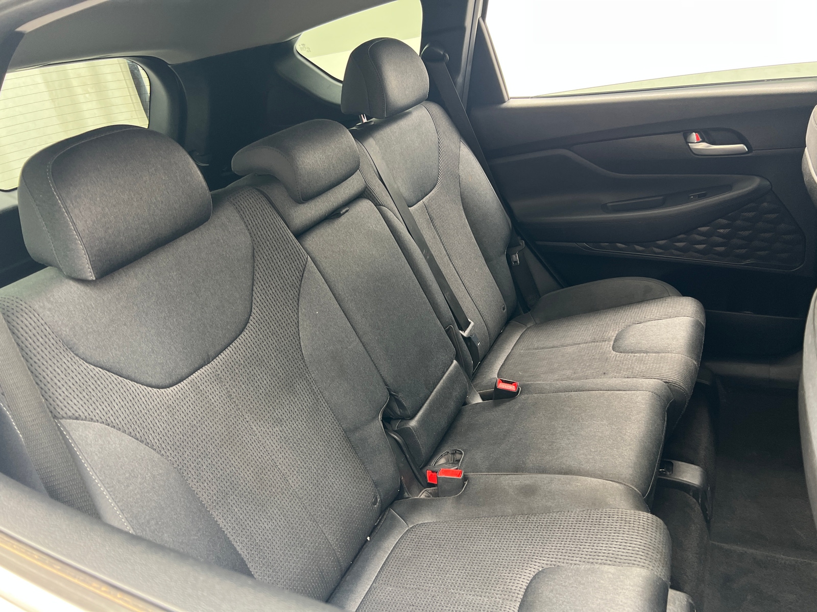 Thumbnail: 2019 Hyundai Santa Fe - 6