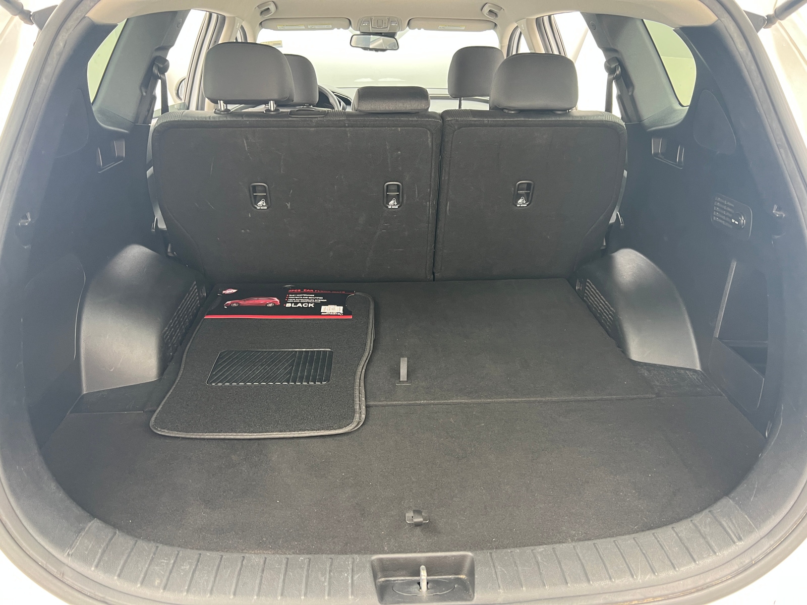 Thumbnail: 2019 Hyundai Santa Fe - 7