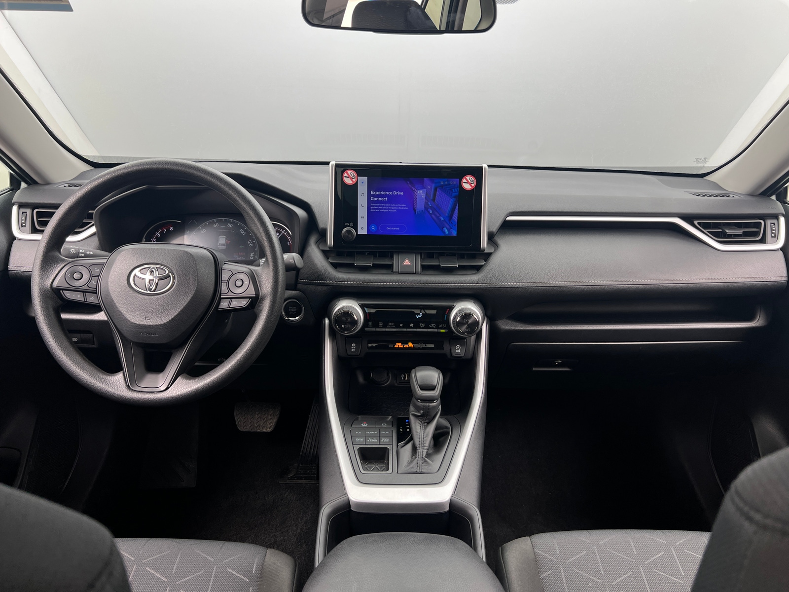 Thumbnail: 2025 Toyota RAV4 - 3