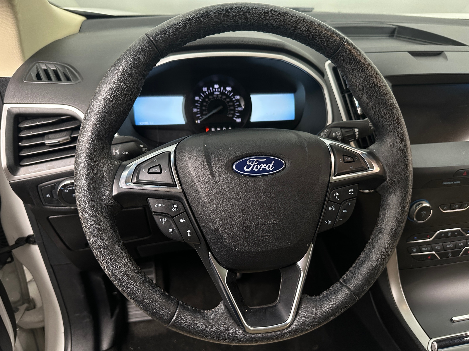 Thumbnail: 2020 Ford Edge - 4