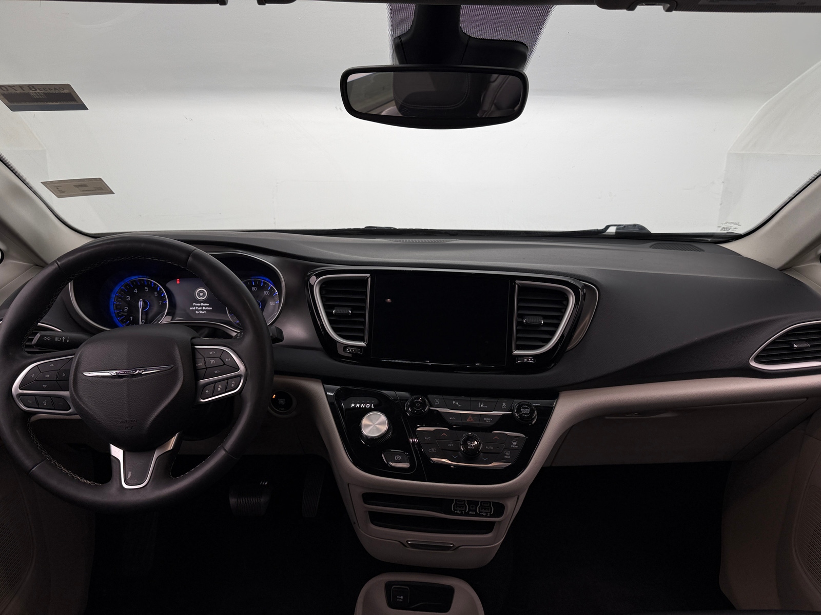 Thumbnail: 2023 Chrysler Pacifica - 2