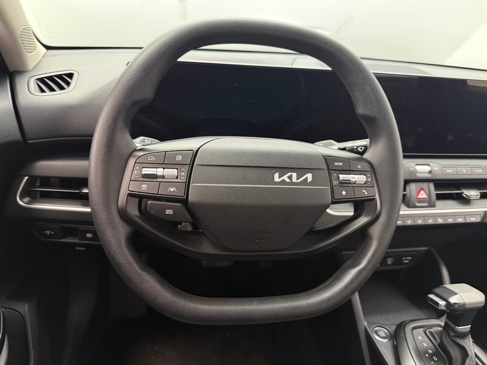 Thumbnail: 2025 Kia K4 - 5