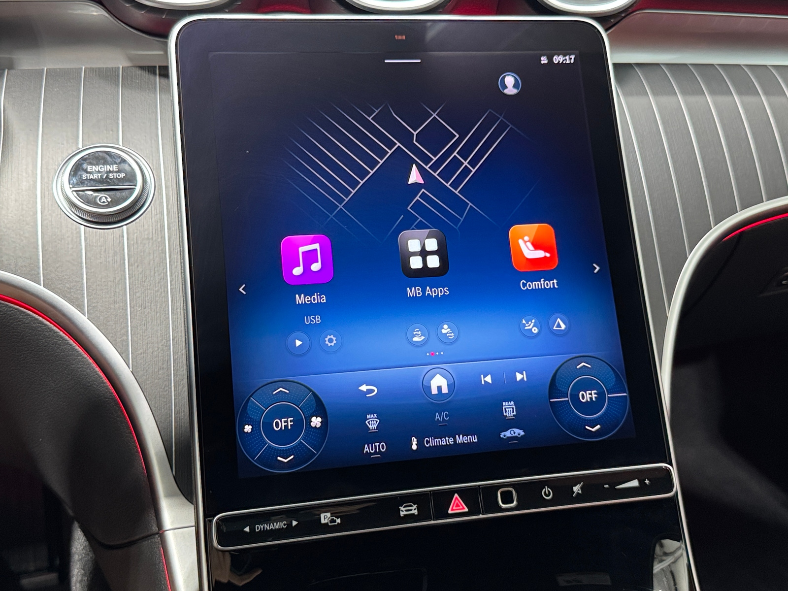 Thumbnail: 2025 Mercedes-Benz C-Class - 3