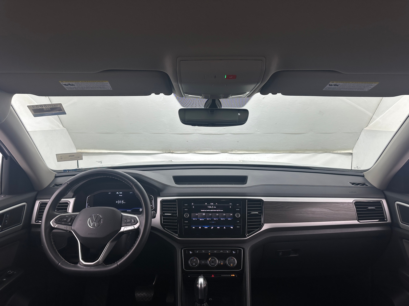 Thumbnail: 2022 Volkswagen Atlas - 3