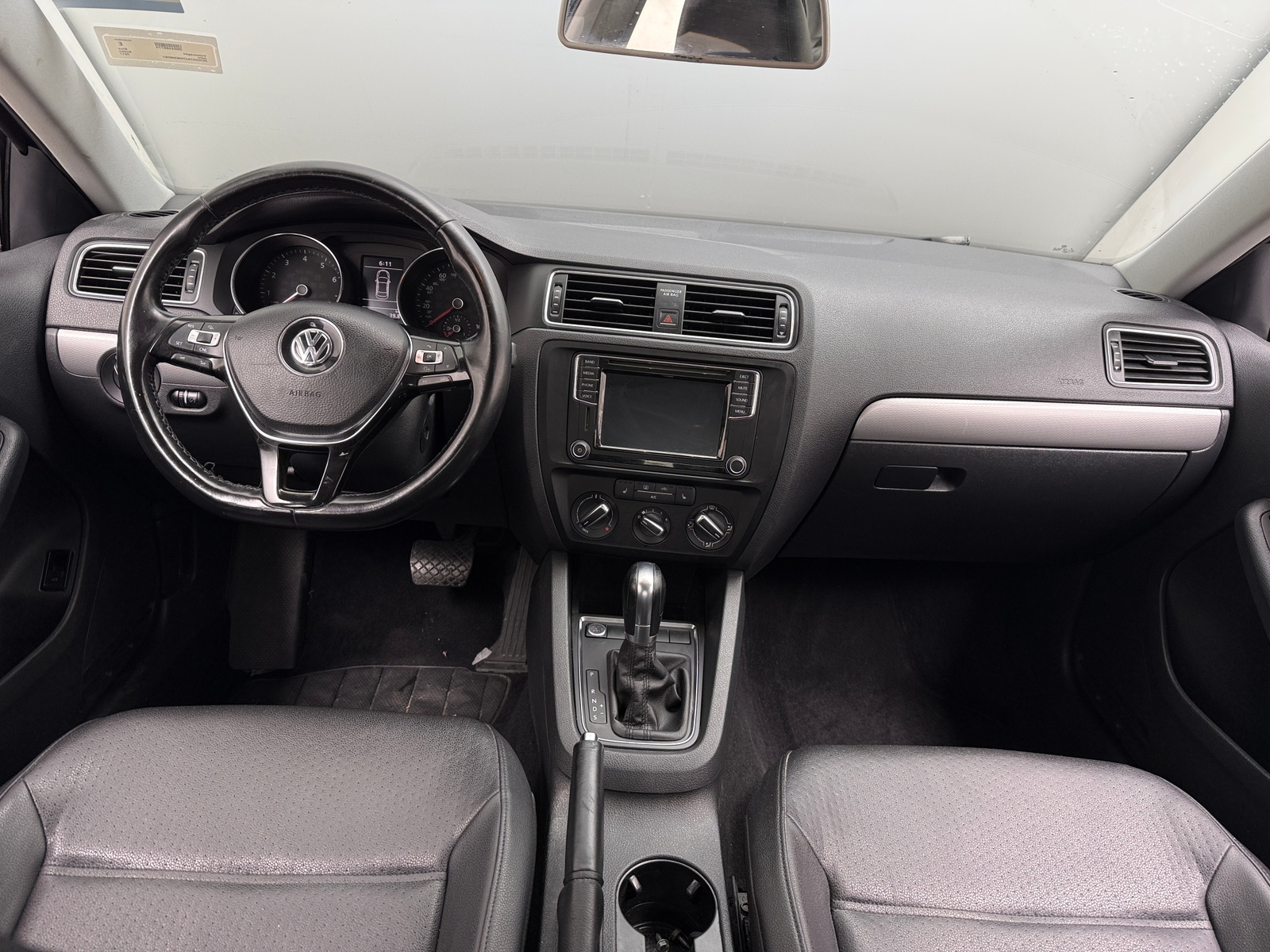 Thumbnail: 2017 Volkswagen Jetta - 2