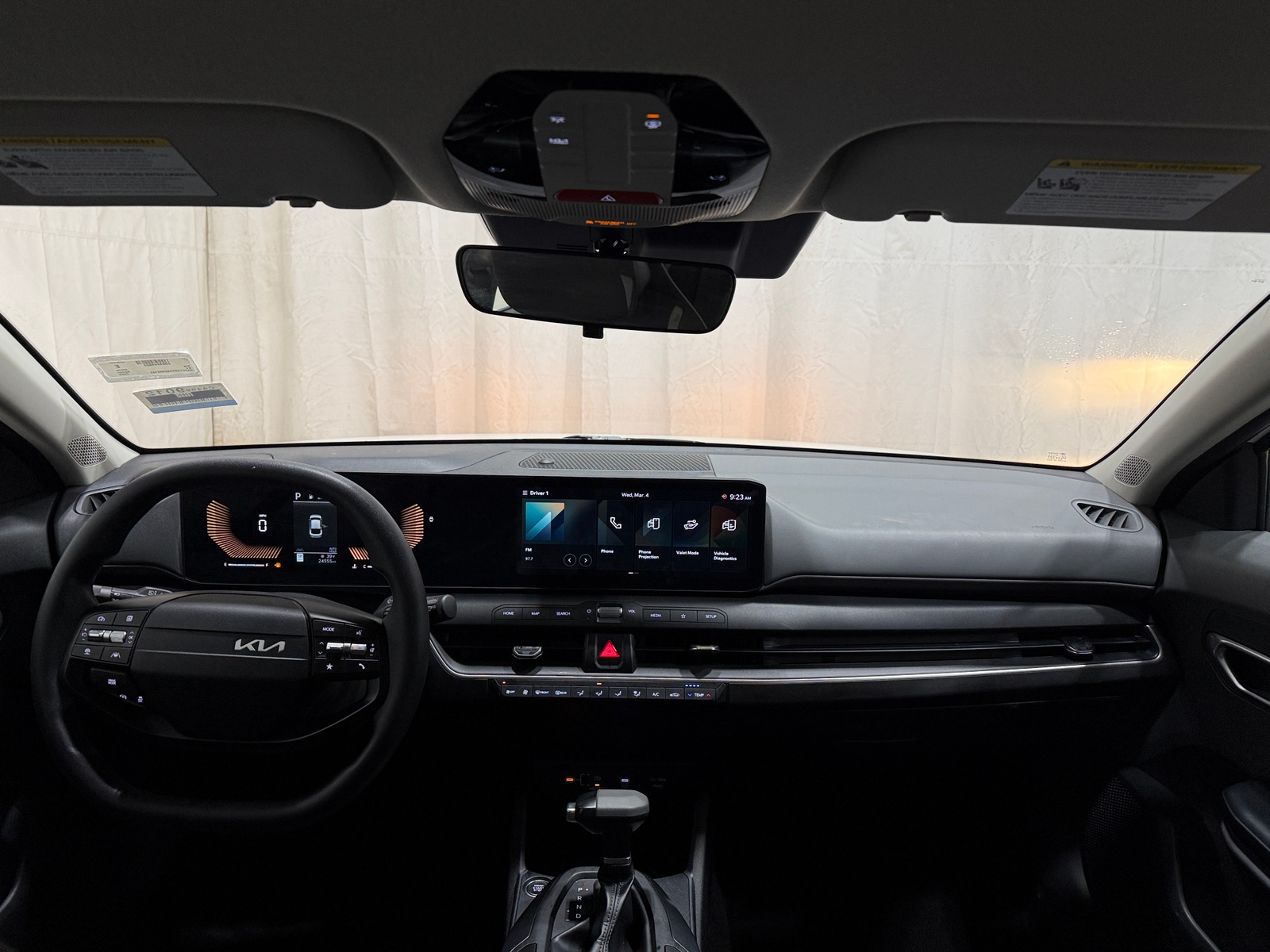 Thumbnail: 2025 Kia K4 - 3