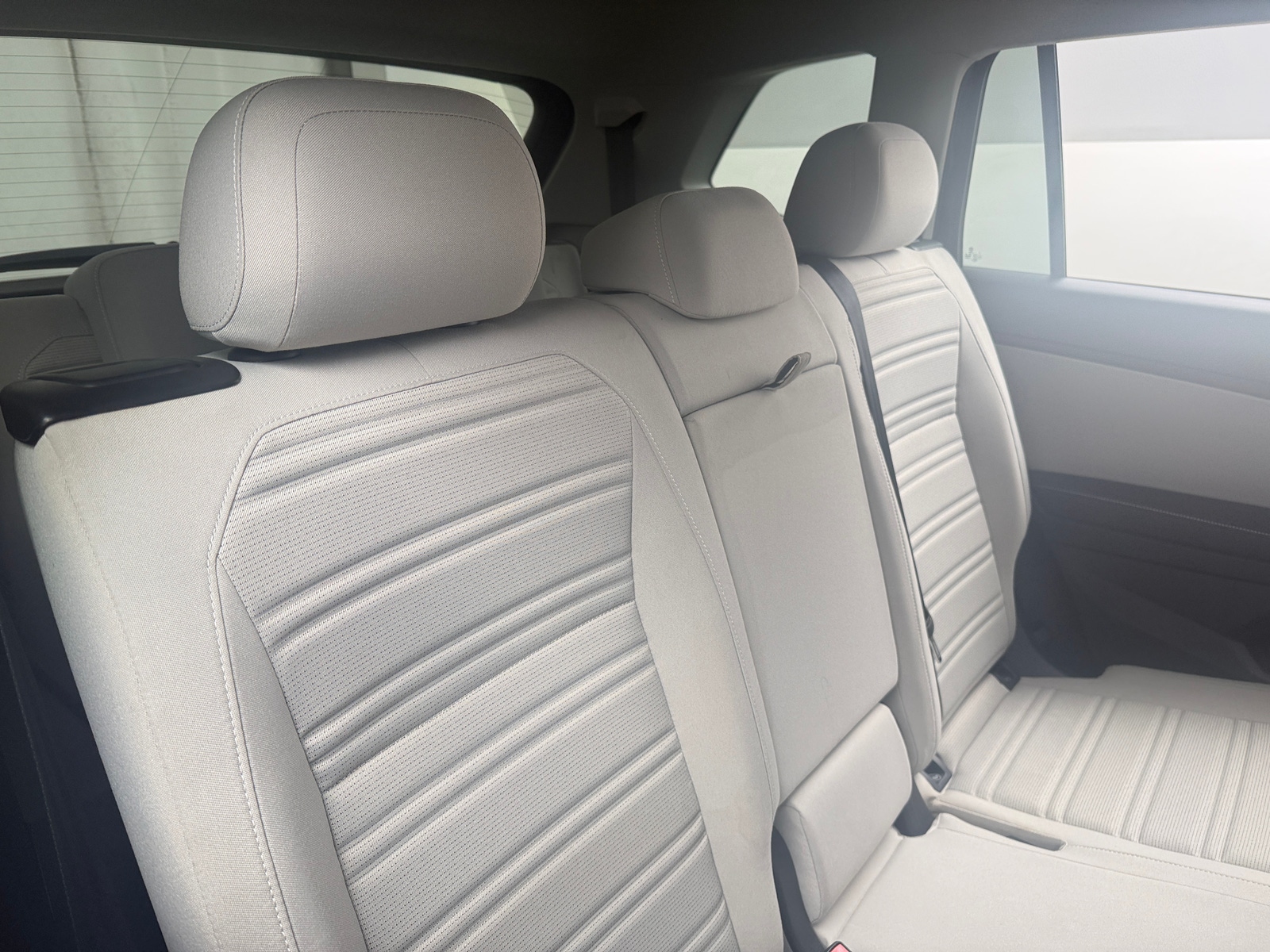 Thumbnail: 2022 Volkswagen Tiguan - 6