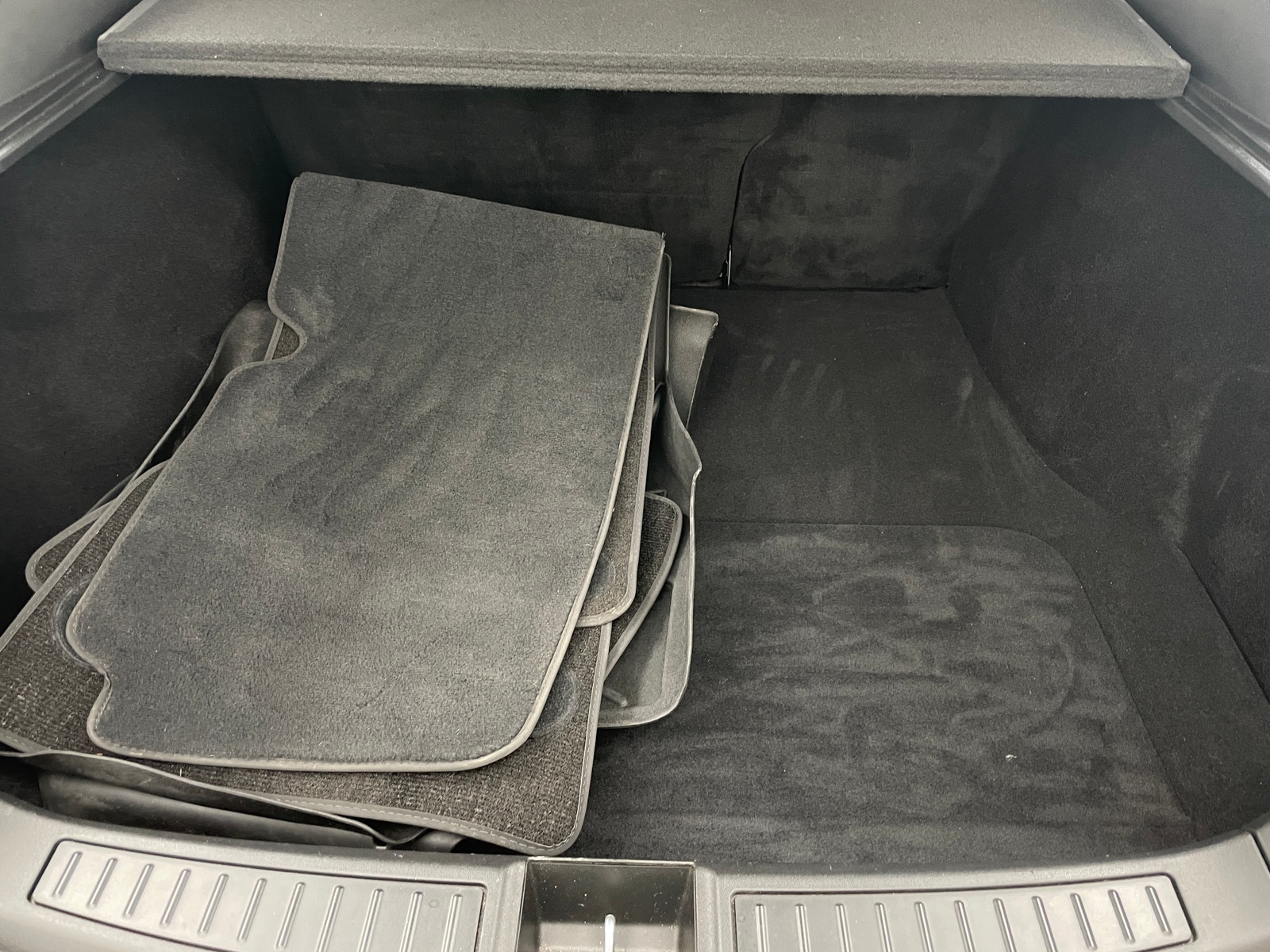 Thumbnail: 2018 Tesla Model S - 6