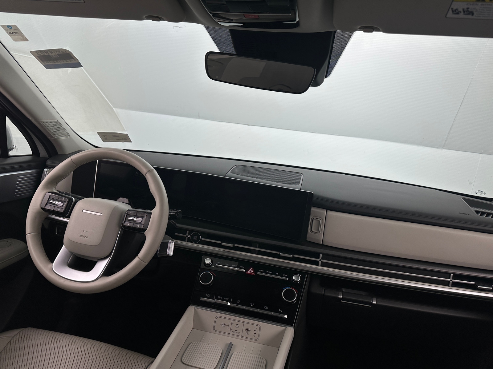 Thumbnail: 2025 Hyundai Santa Fe - 2