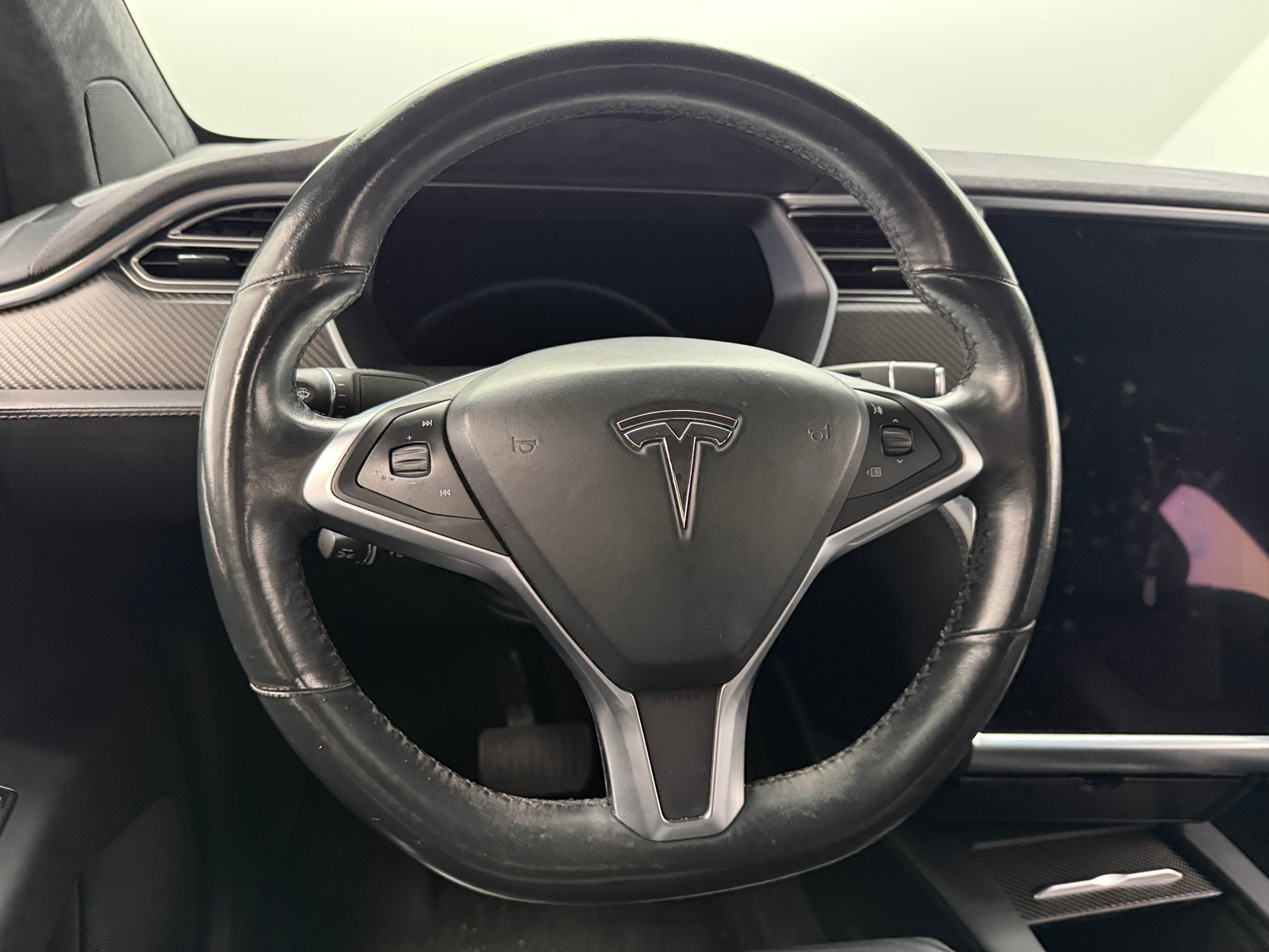 Thumbnail: 2017 Tesla Model X - 5