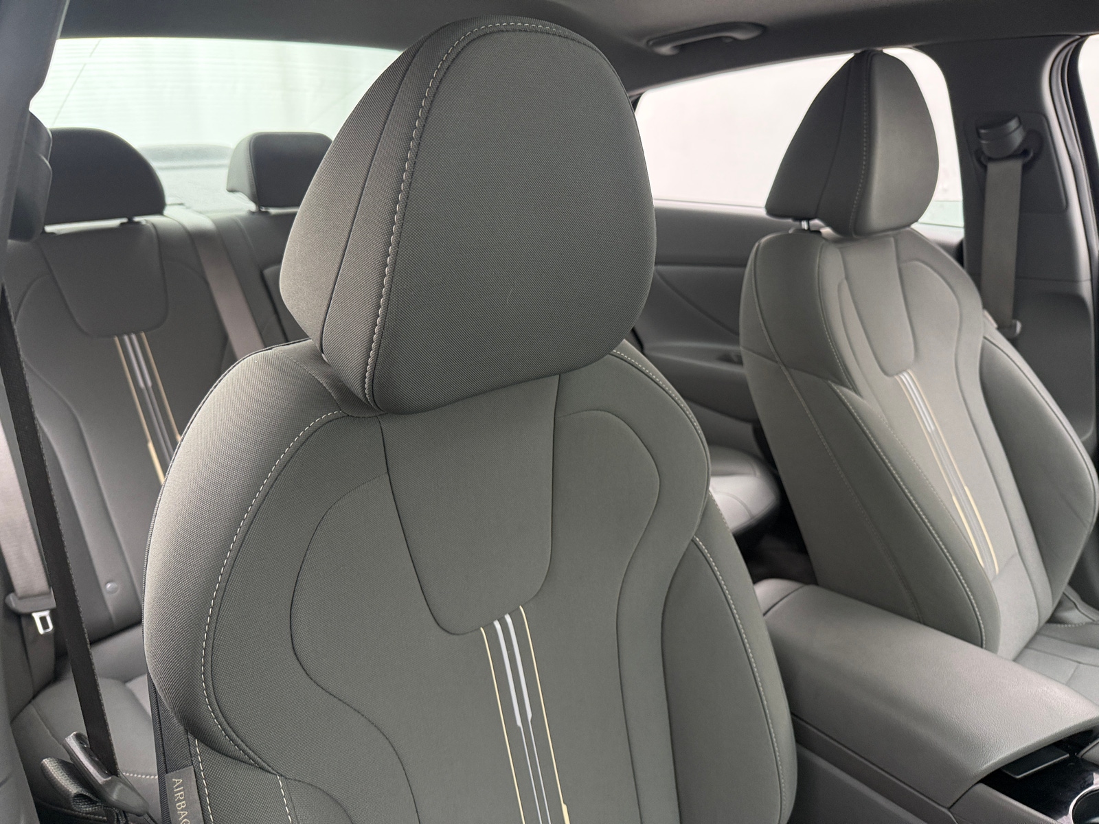 Thumbnail: 2025 Hyundai Elantra - 2