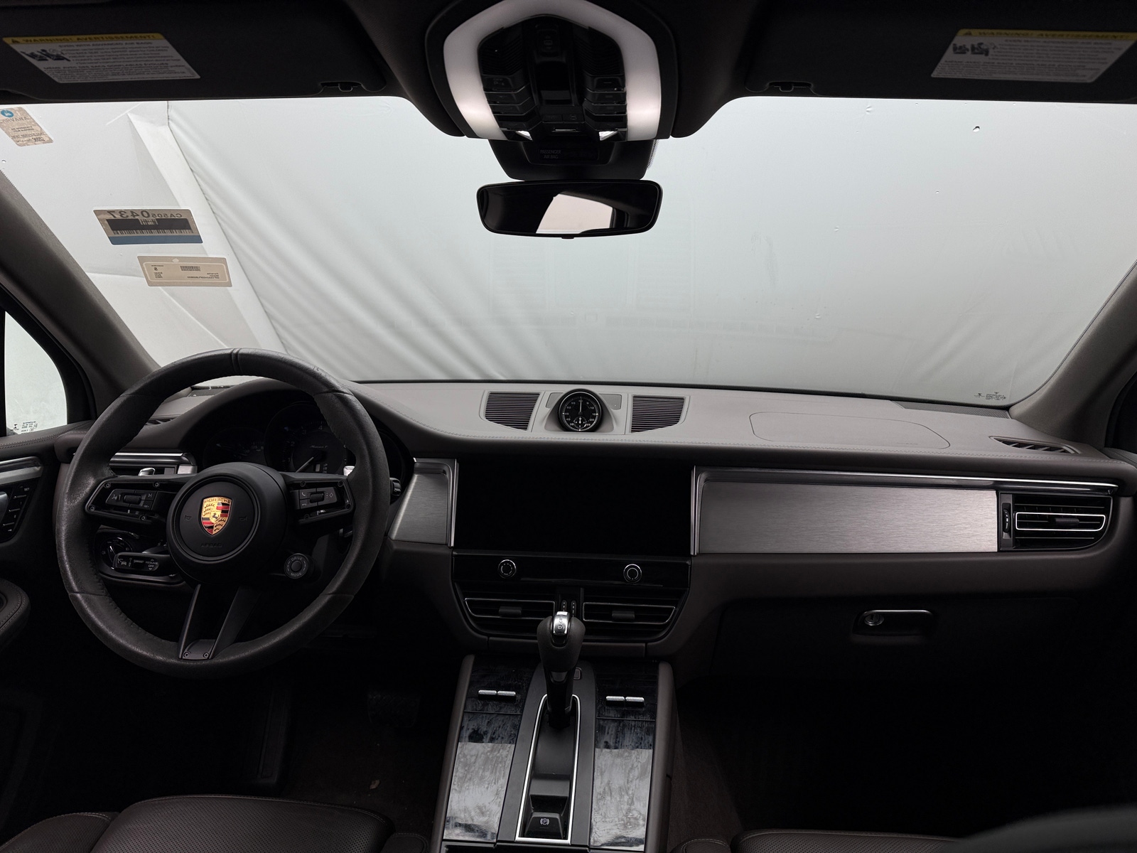 Thumbnail: 2023 Porsche Macan - 2