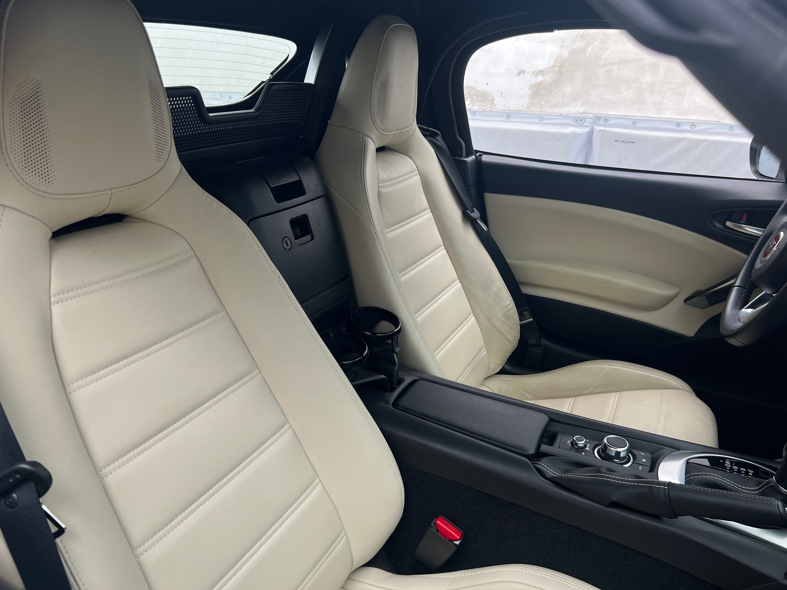 Thumbnail: 2019 Fiat 124 Spider - 2