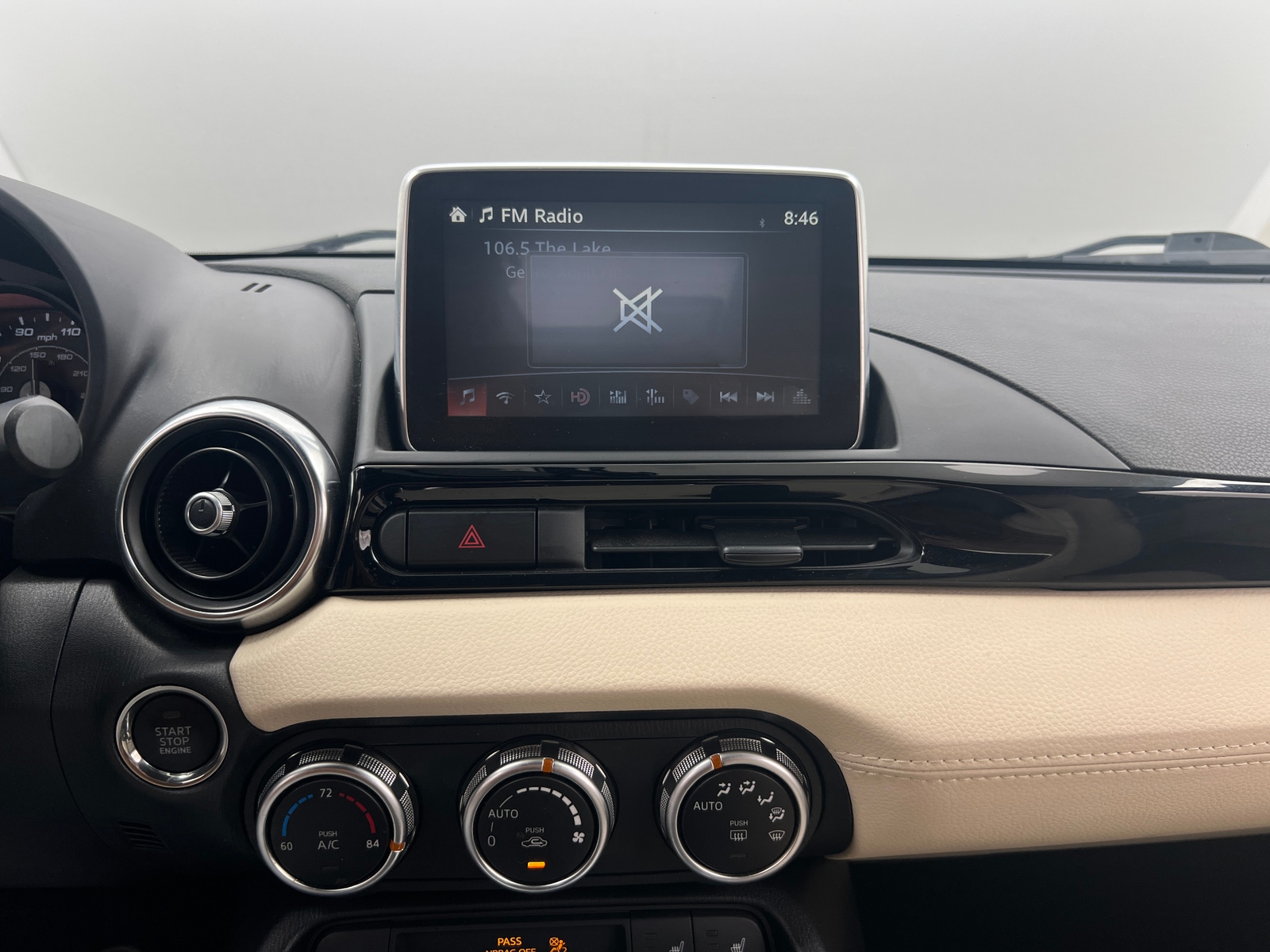 Thumbnail: 2019 Fiat 124 Spider - 4