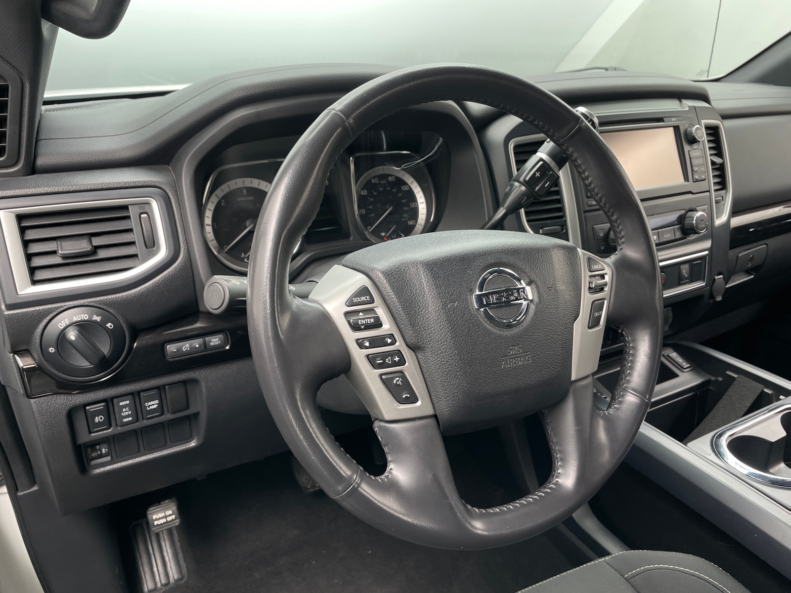 Thumbnail: 2018 Nissan Titan - 5